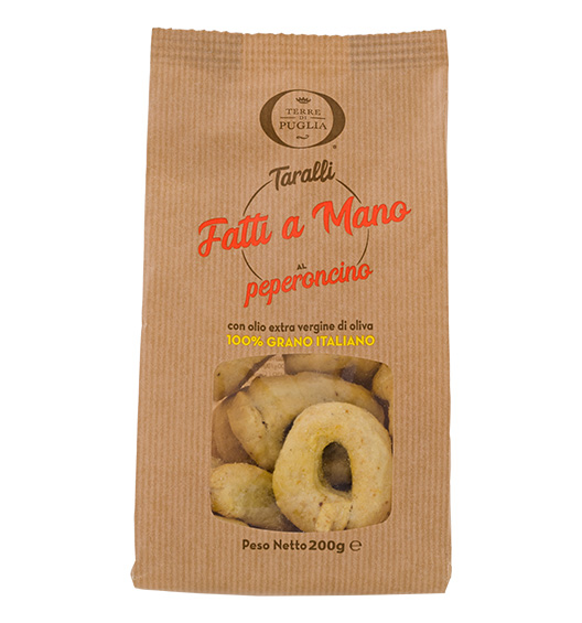 Handgemachte Taralli mit Chili
